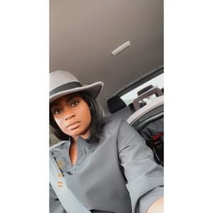 Meet your Posher, Lesia